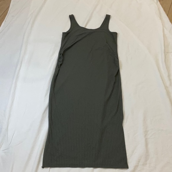 H&M Mama Maternity Dress | Hunter Green | Size S | MIDI Length | Ridded - Picture 3 of 6